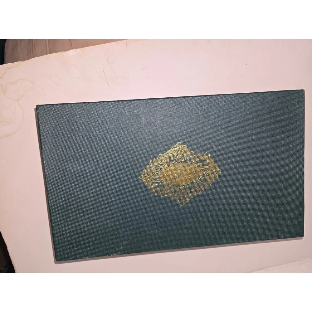 Shannon I Godinger & Co Shamrock Porcelain 3 Sectional Nut Tray Dish NIB‎ 12